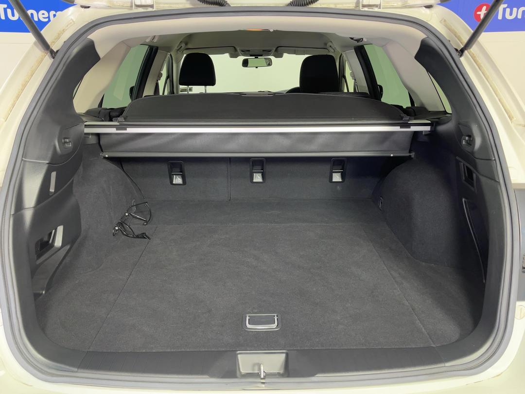 Photo '14' of Subaru Outback