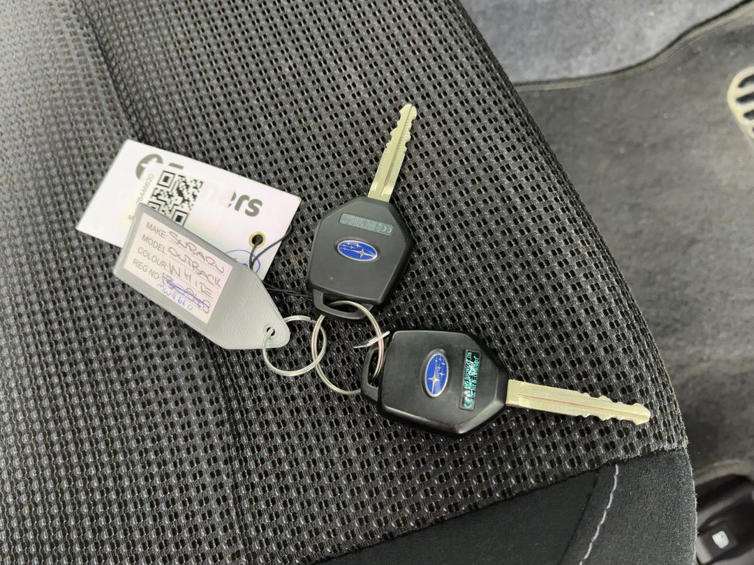 Photo '22' of Subaru Outback