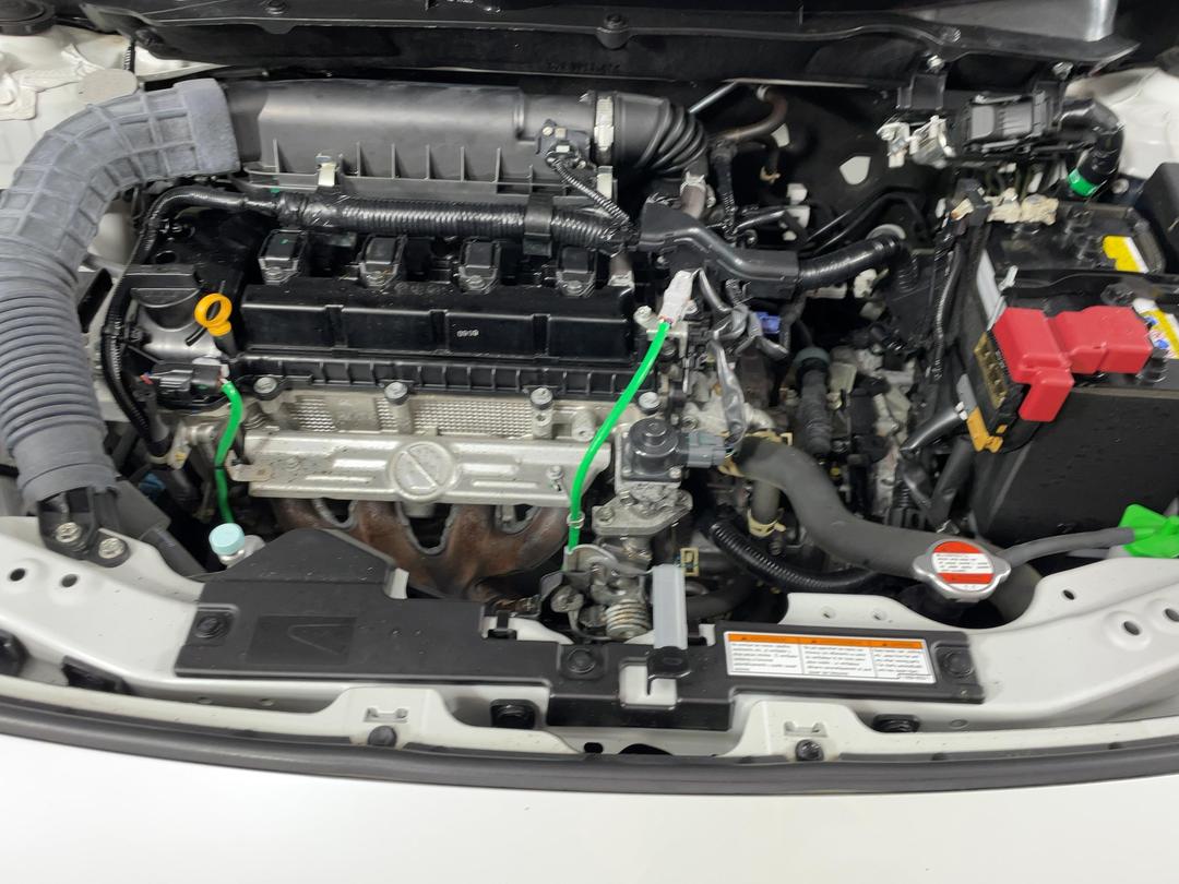 Photo '13' of Suzuki Swift