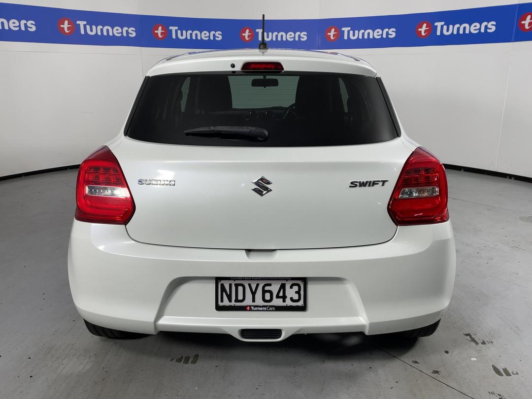 Photo '6' of Suzuki Swift