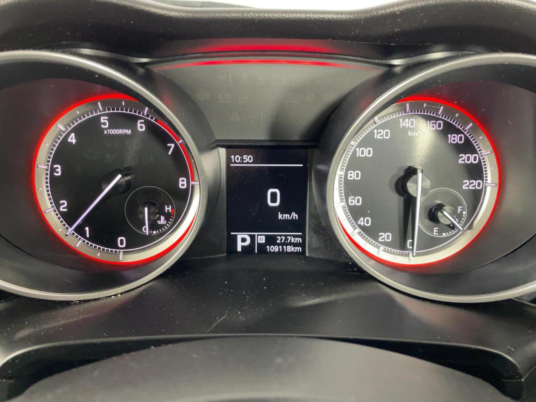 Photo '21' of Suzuki Swift