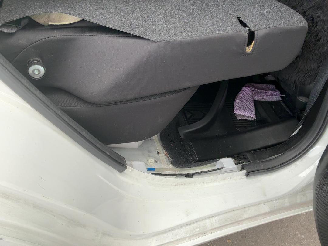 Photo '9' of Suzuki Swift Glxc