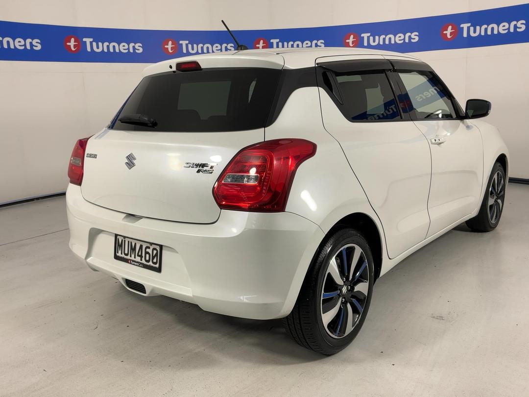 Photo '7' of Suzuki Swift