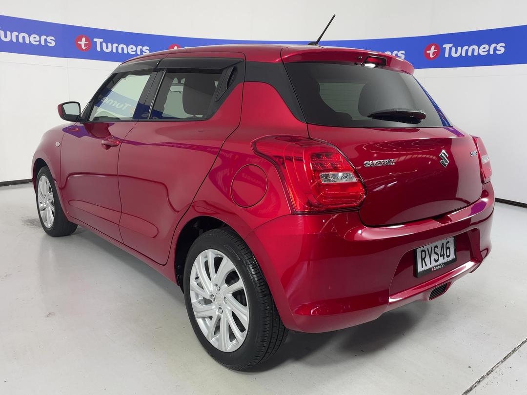Photo '5' of Suzuki Swift