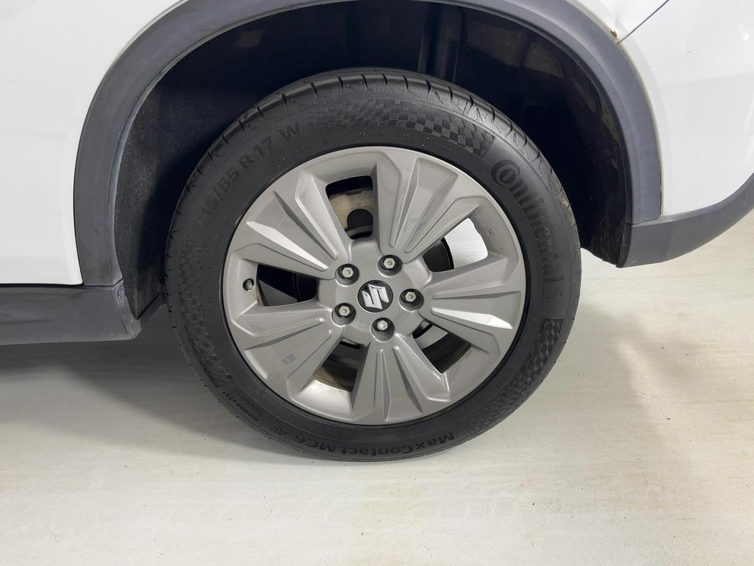 Photo '11' of Suzuki Vitara