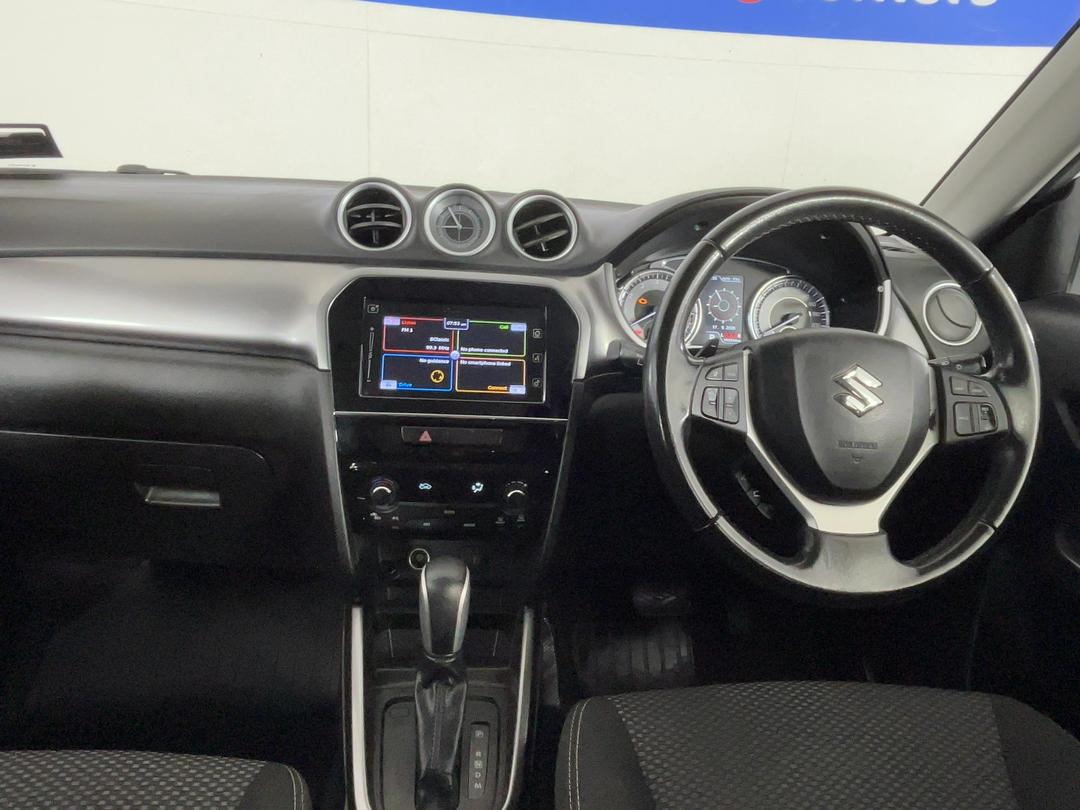 Photo '17' of Suzuki Vitara