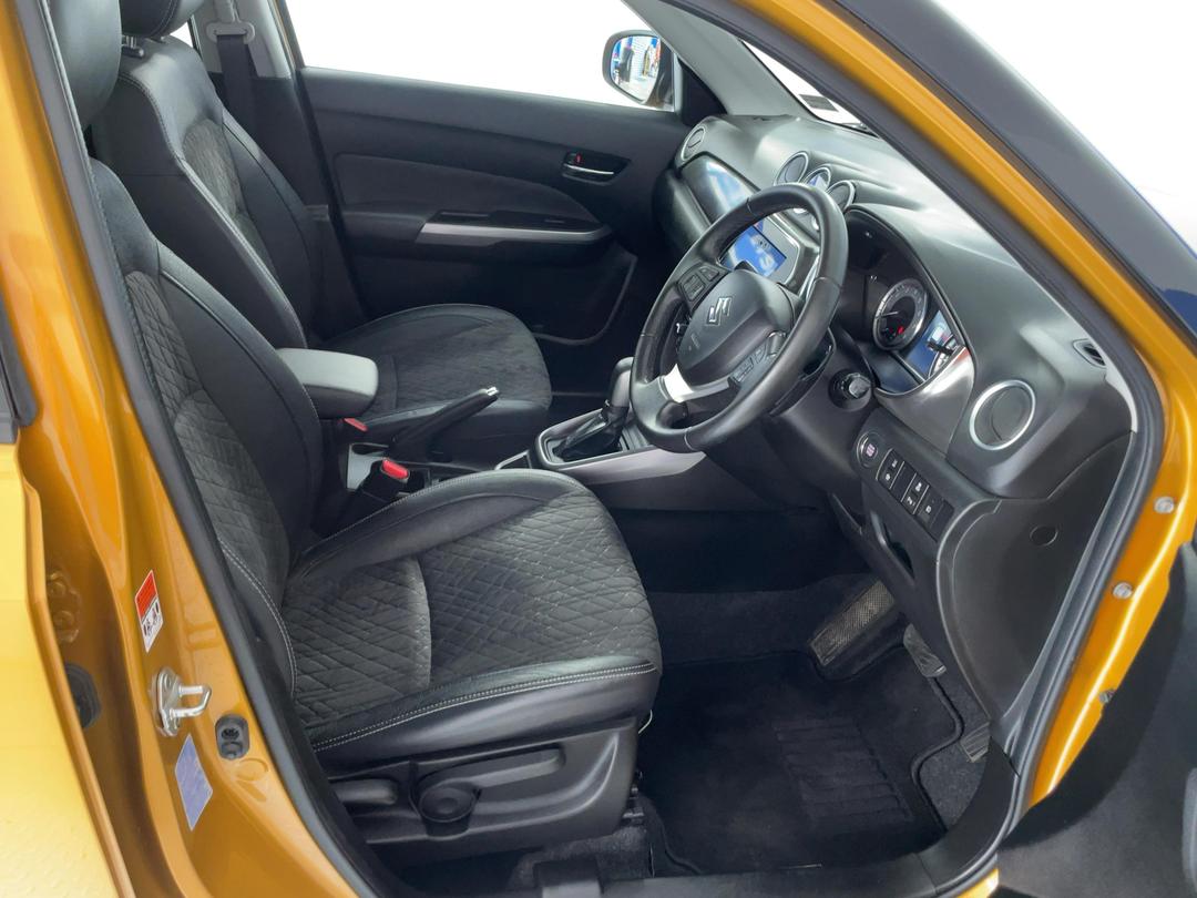 Photo '16' of Suzuki Vitara