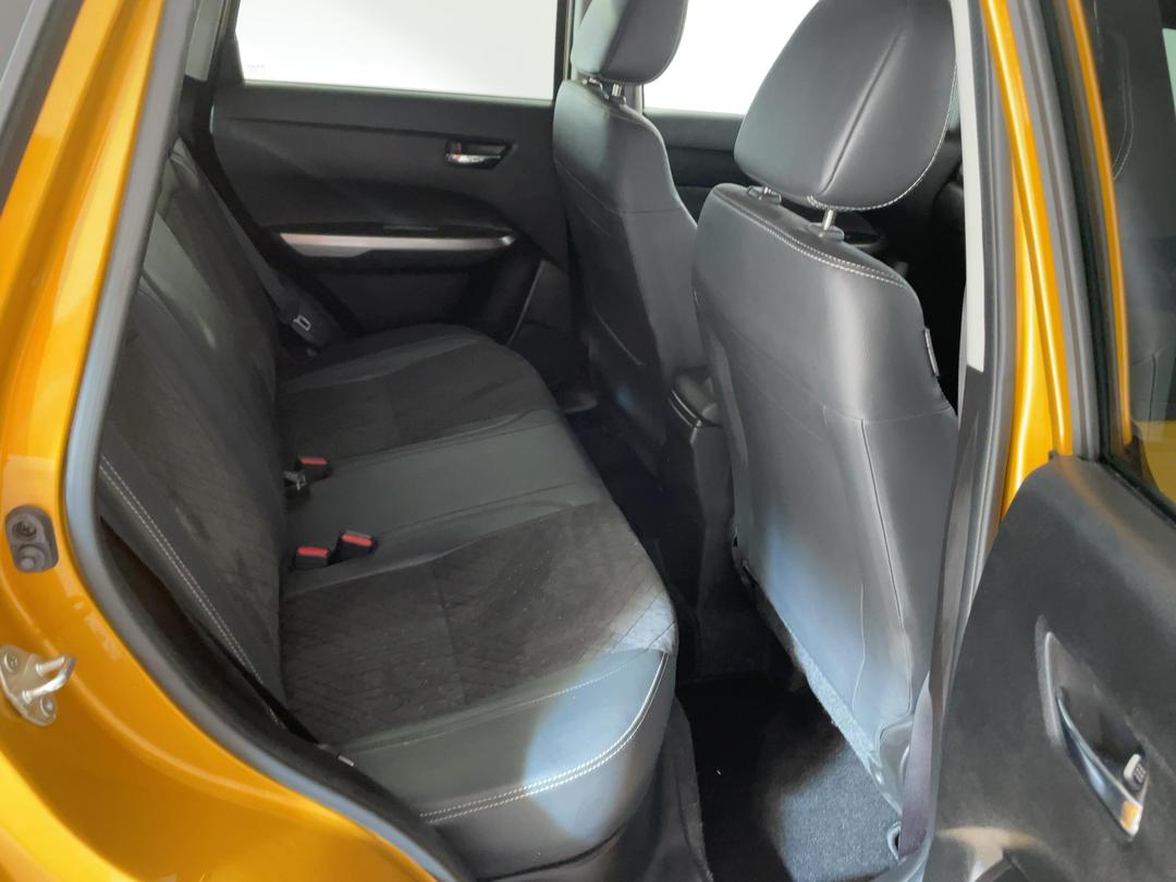 Photo '20' of Suzuki Vitara