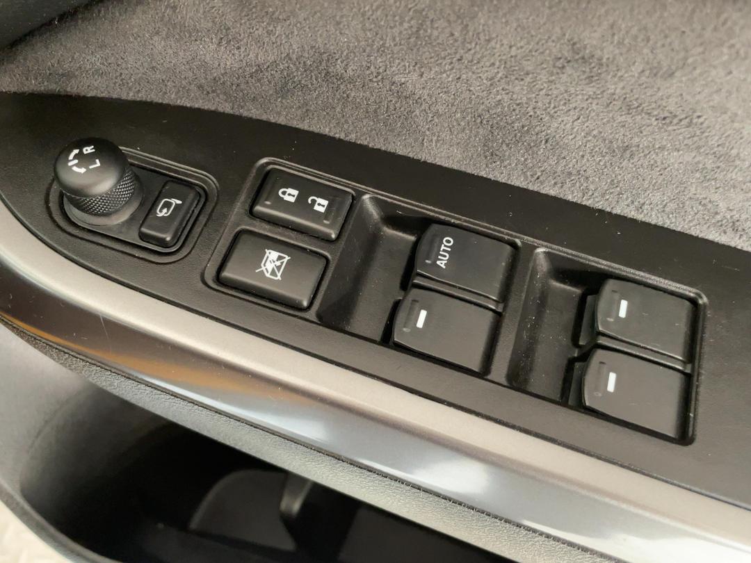 Photo '23' of Suzuki Vitara