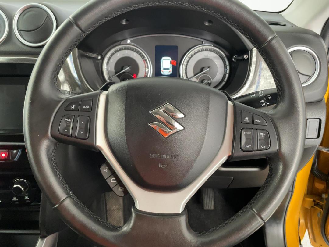 Photo '27' of Suzuki Vitara