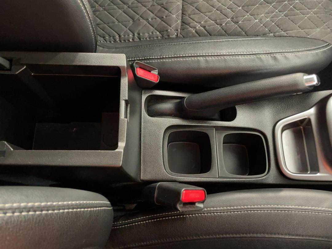 Photo '32' of Suzuki Vitara