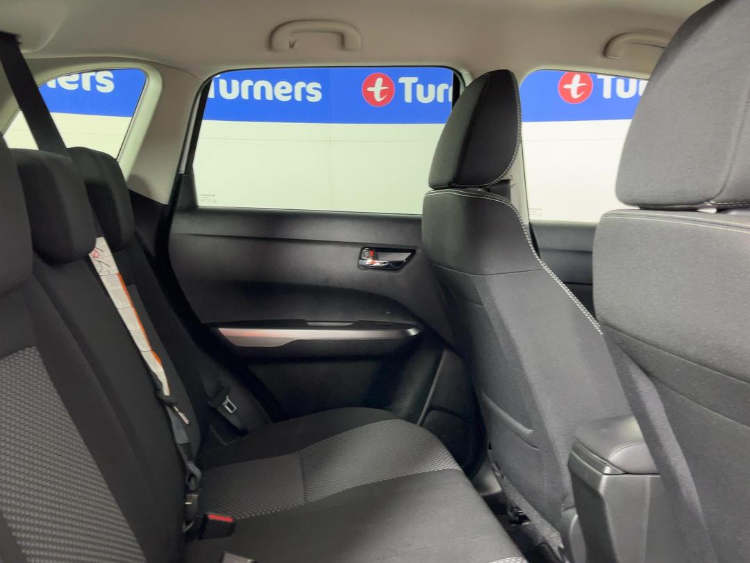 Photo '20' of Suzuki Vitara