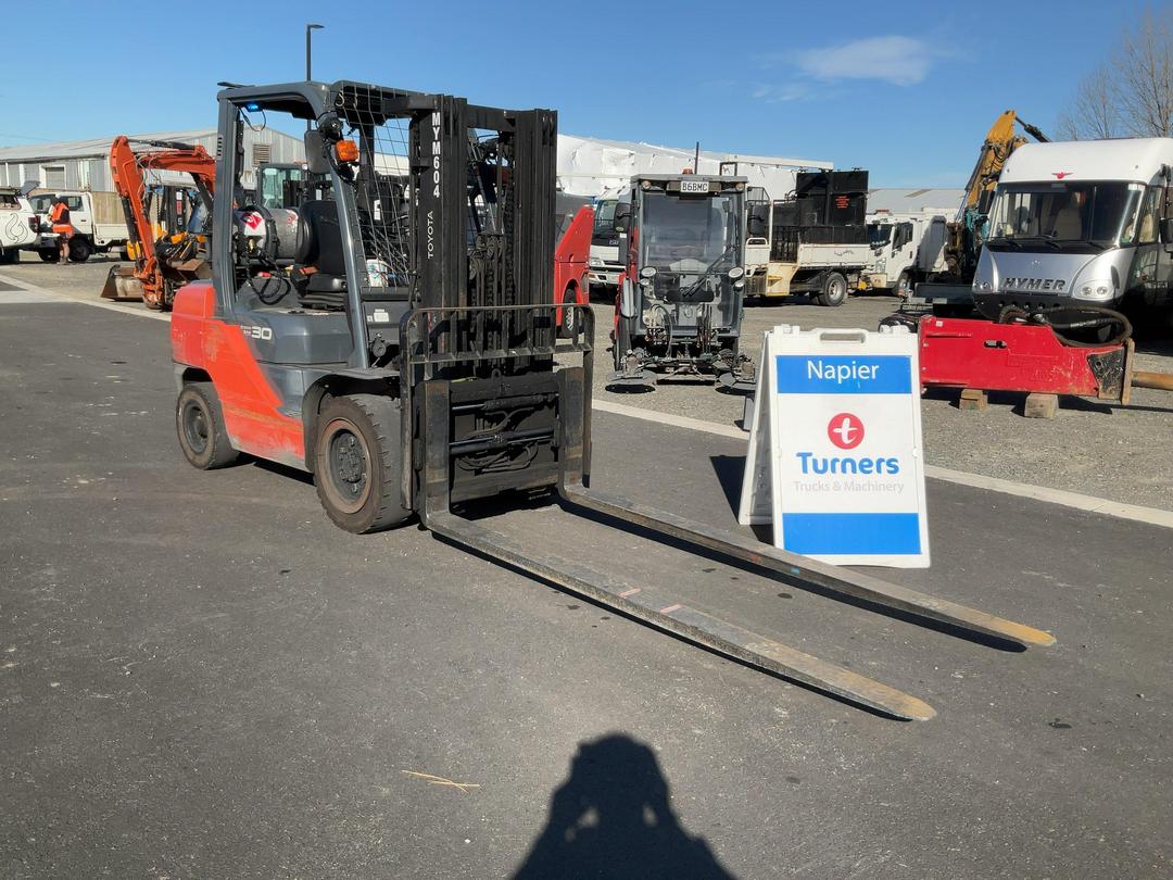 Photo '1' of Toyota 32-8FG30 Forklift