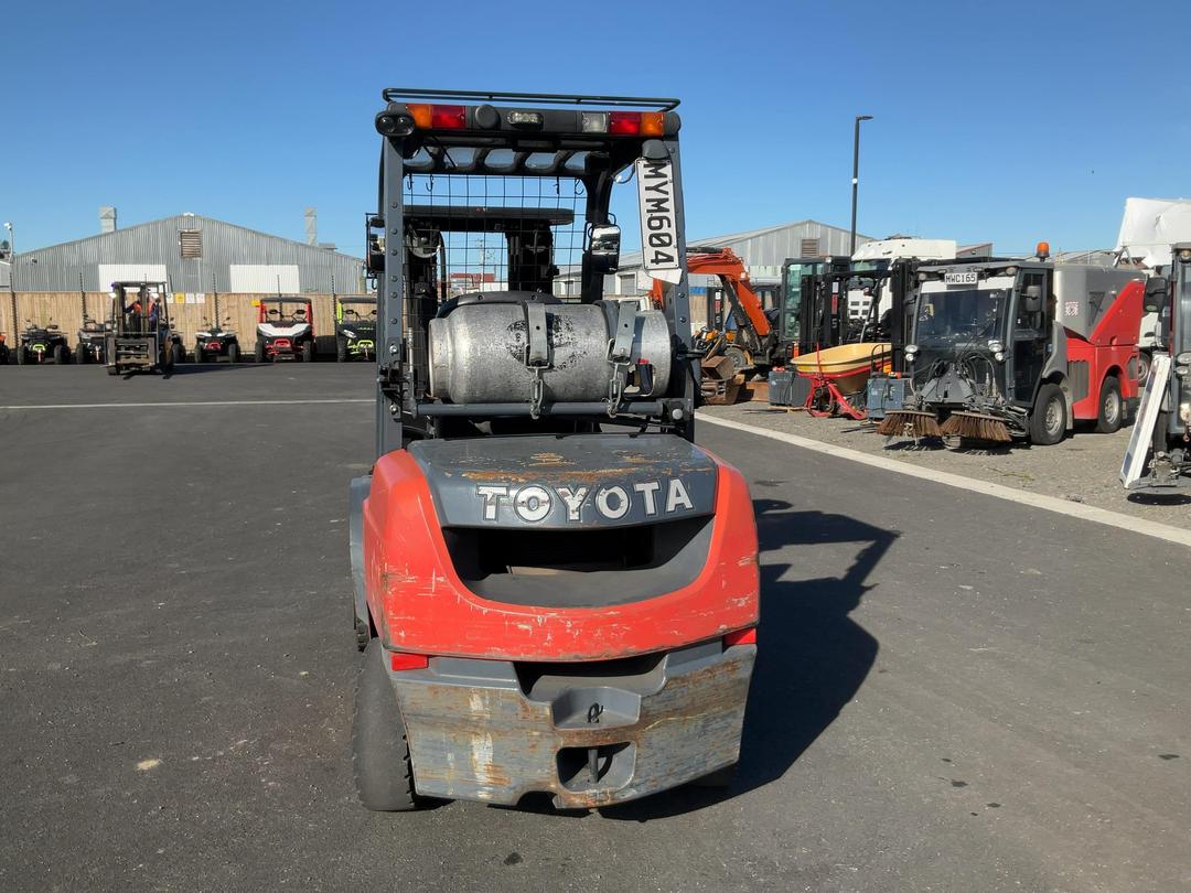 Photo '6' of Toyota 32-8FG30 Forklift