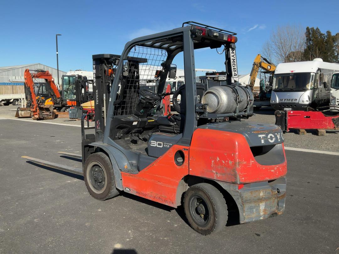 Photo '8' of Toyota 32-8FG30 Forklift