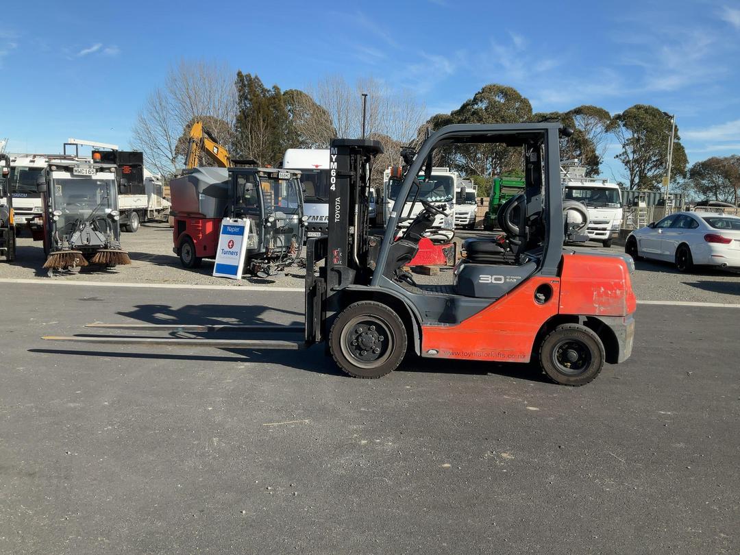 Photo '9' of Toyota 32-8FG30 Forklift