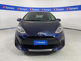 Photo '2' of Toyota Aqua