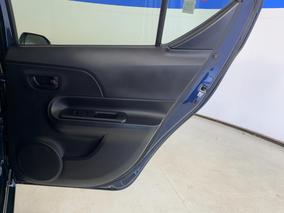 Photo '19' of Toyota Aqua