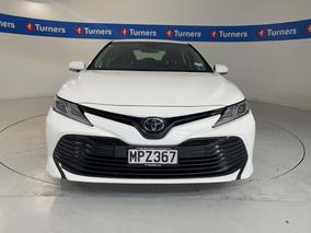 Photo '2' of Toyota Camry