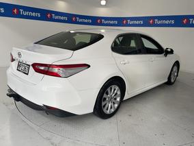 Photo '7' of Toyota Camry