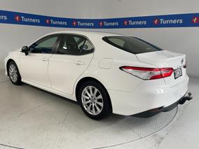 Photo '5' of Toyota Camry