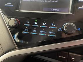 Photo '31' of Toyota Camry