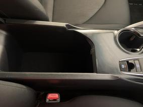 Photo '33' of Toyota Camry