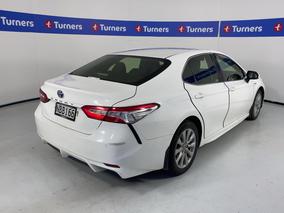 Photo '7' of Toyota Camry