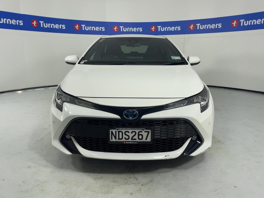 Photo '2' of Toyota Corolla