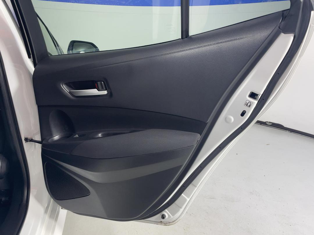 Photo '19' of Toyota Corolla