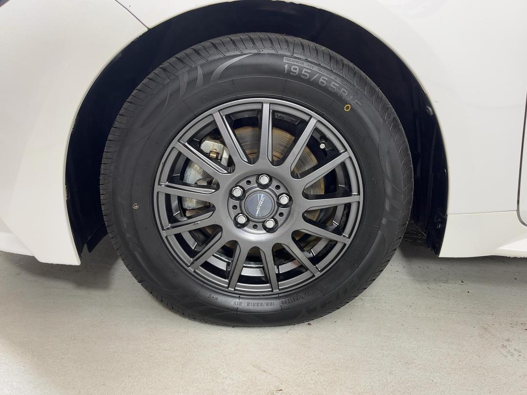 Photo '10' of Toyota Corolla