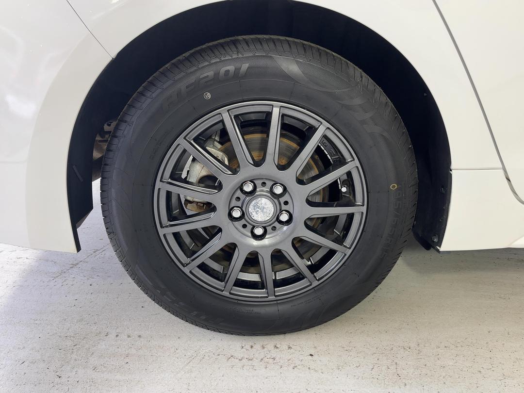 Photo '12' of Toyota Corolla