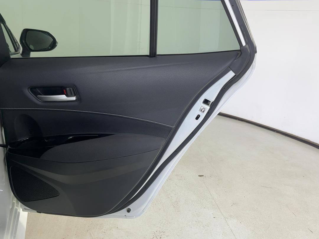 Photo '19' of Toyota Corolla