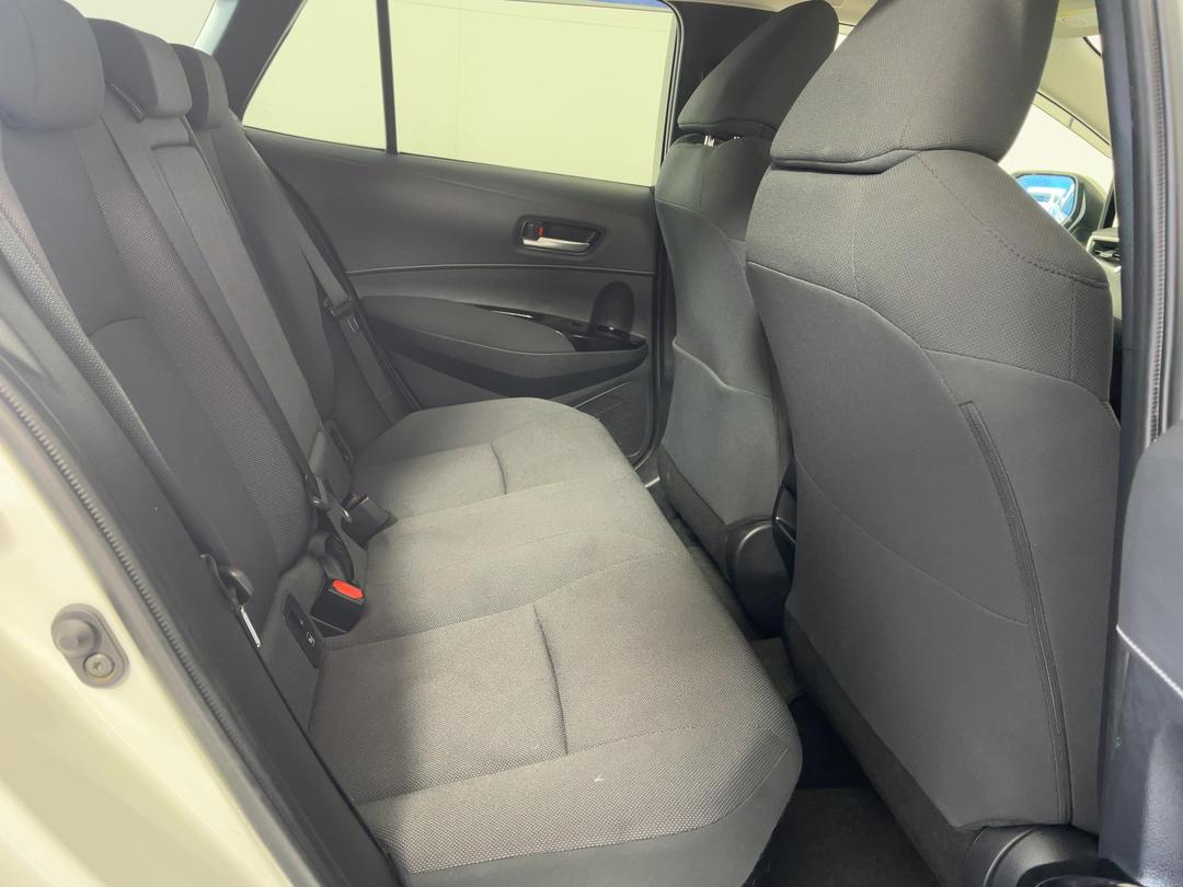 Photo '20' of Toyota Corolla