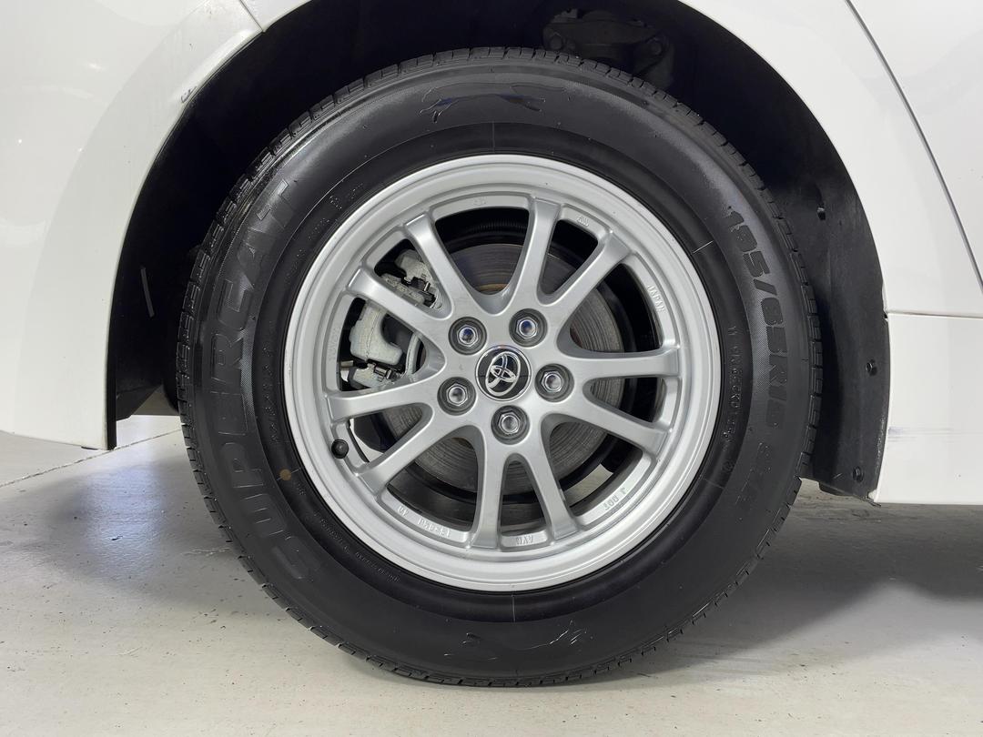 Photo '12' of Toyota Corolla