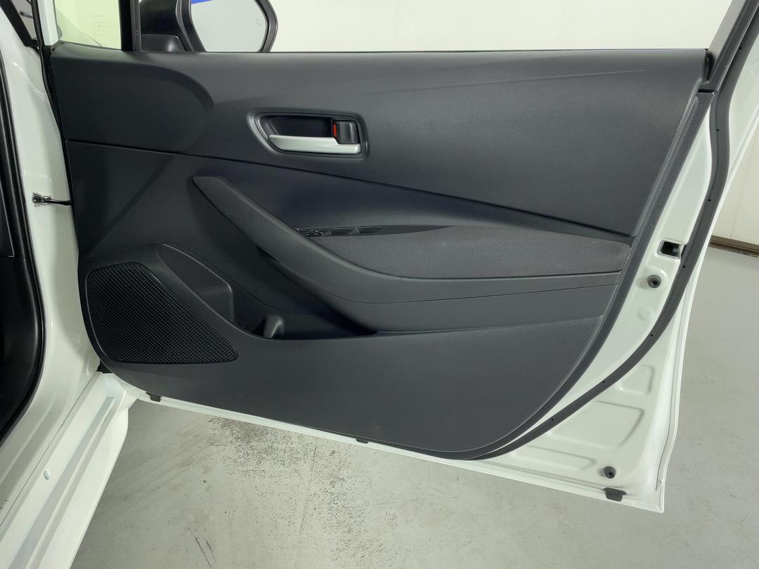 Photo '15' of Toyota Corolla