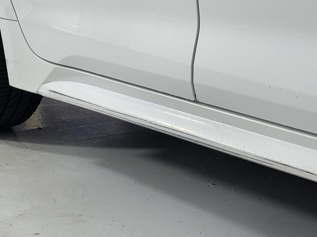 Photo '24' of Toyota Corolla