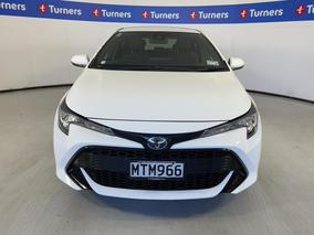 Photo '2' of Toyota Corolla