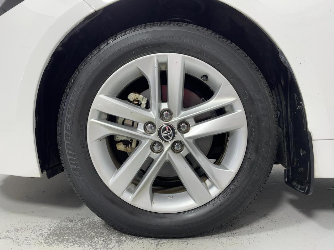 Photo '10' of Toyota Corolla