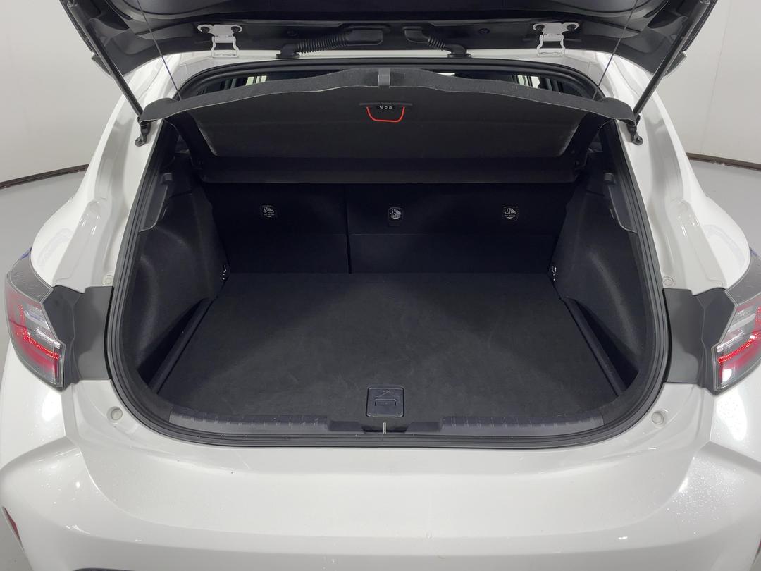Photo '14' of Toyota Corolla