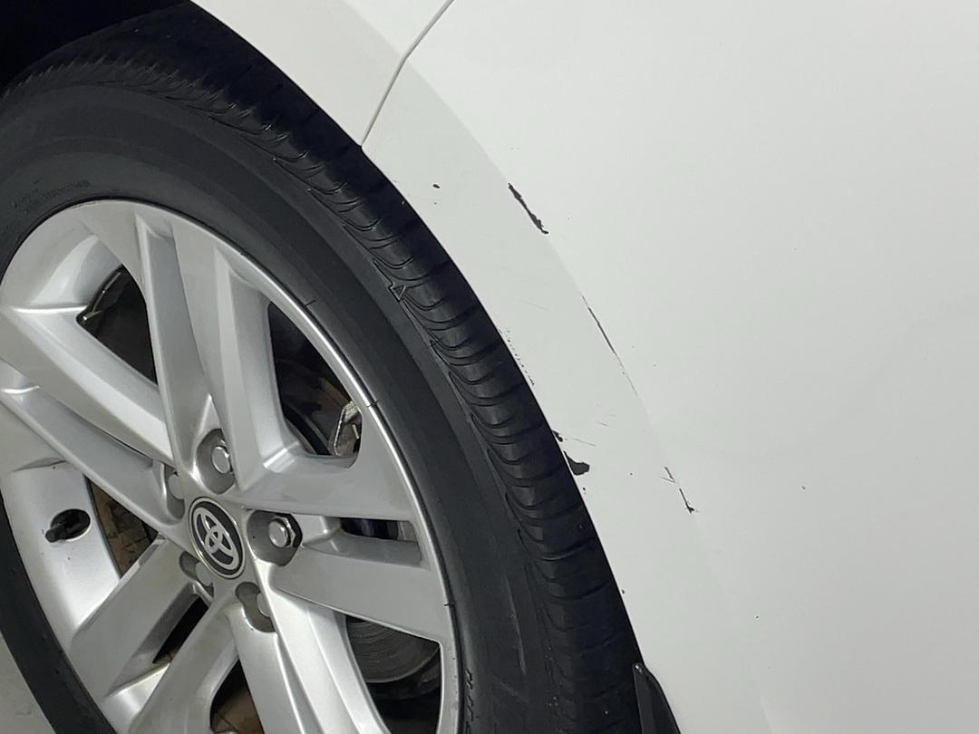 Photo '24' of Toyota Corolla