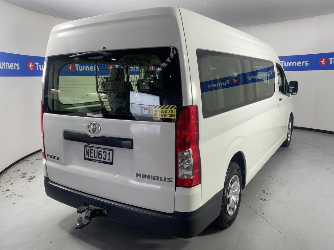 Photo '7' of Toyota Hiace