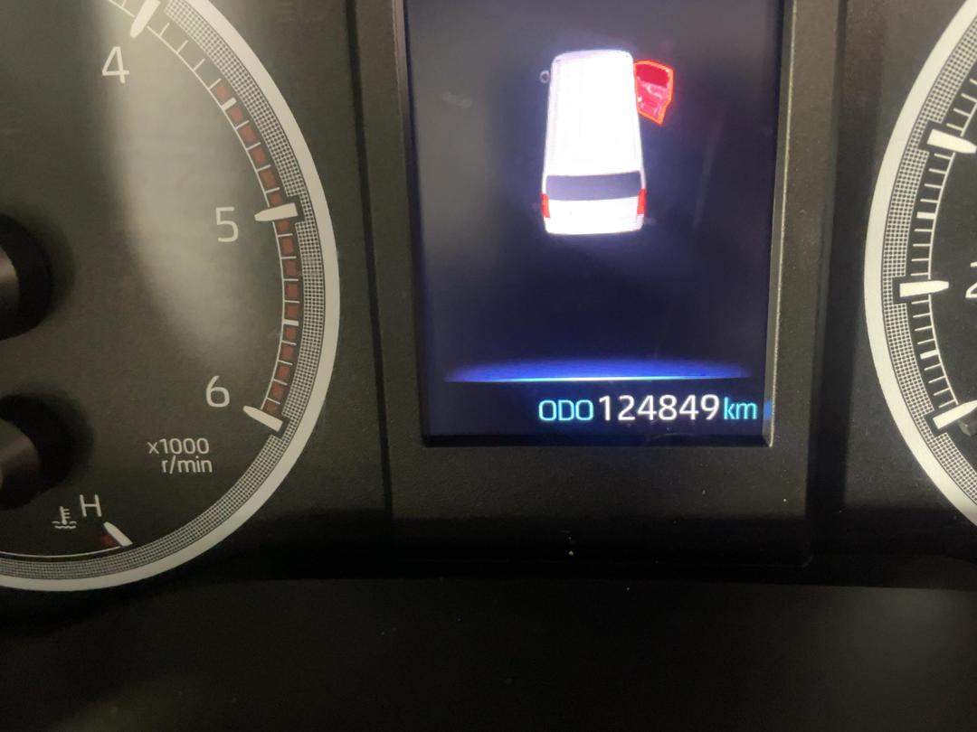 Photo '20' of Toyota Hiace