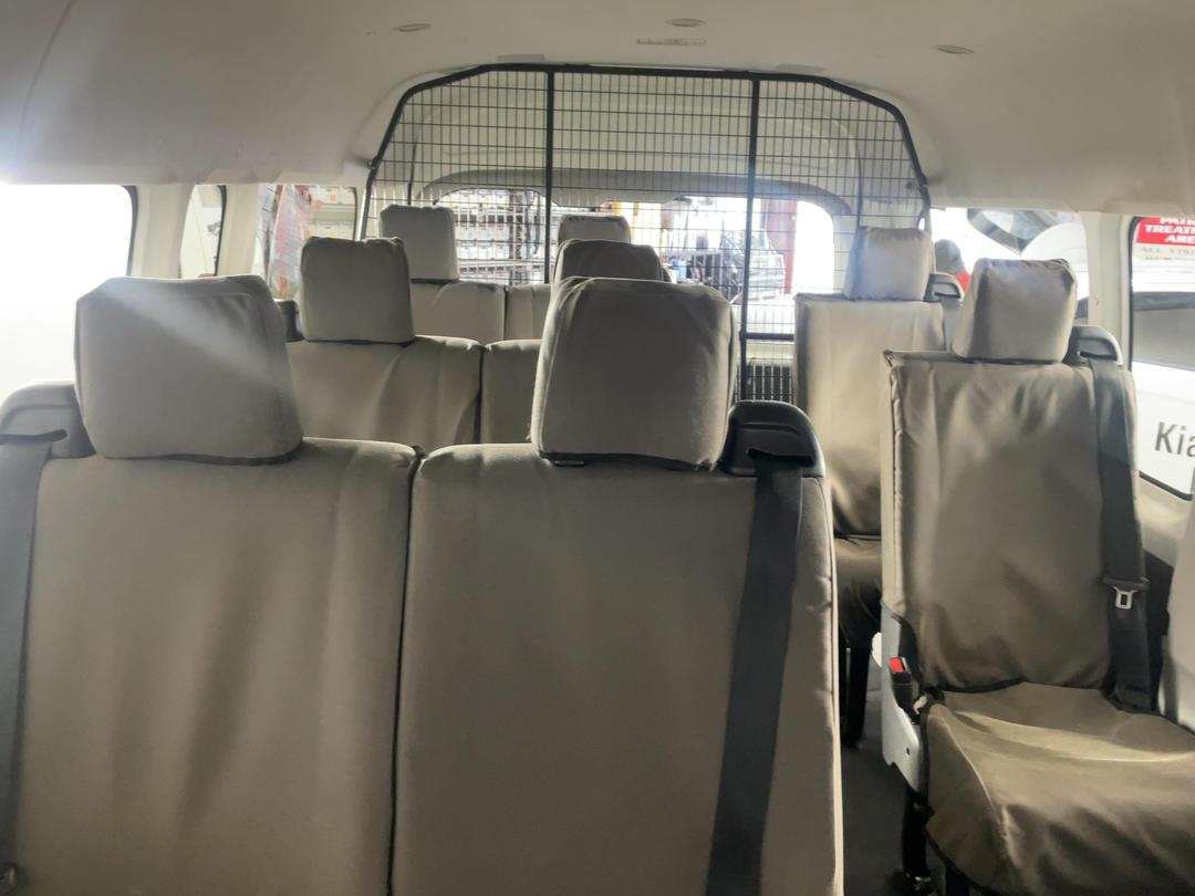 Photo '19' of Toyota Hiace