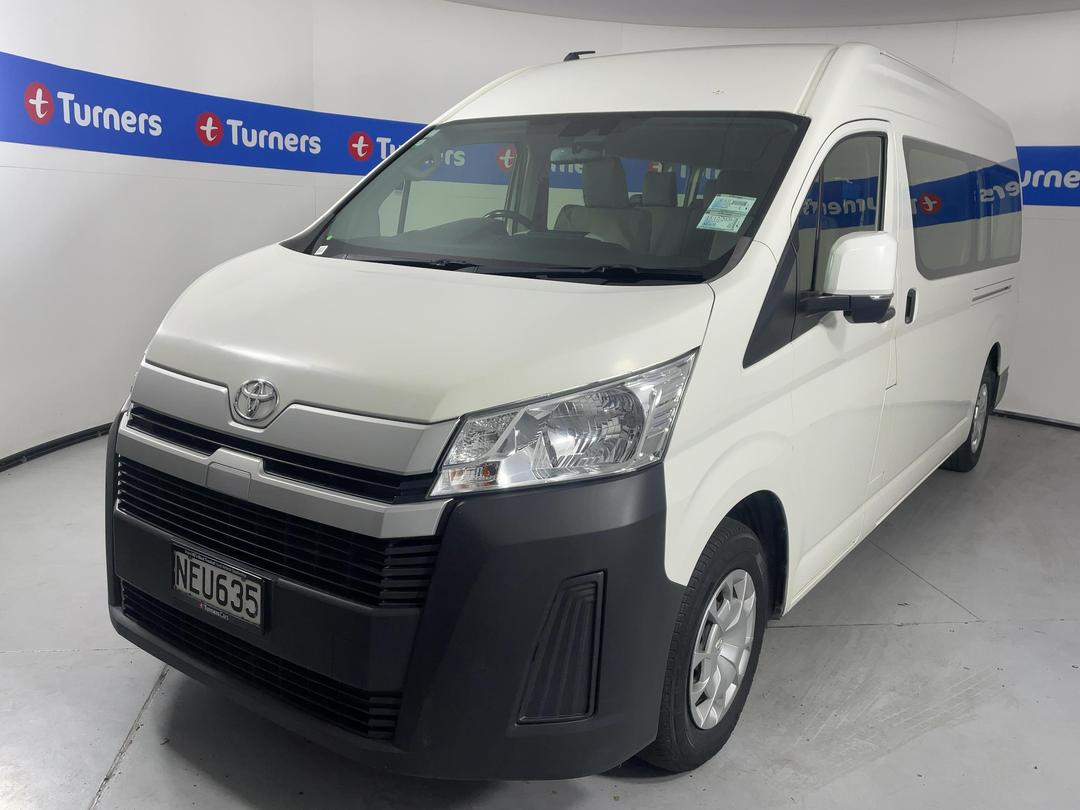 Photo '4' of Toyota Hiace