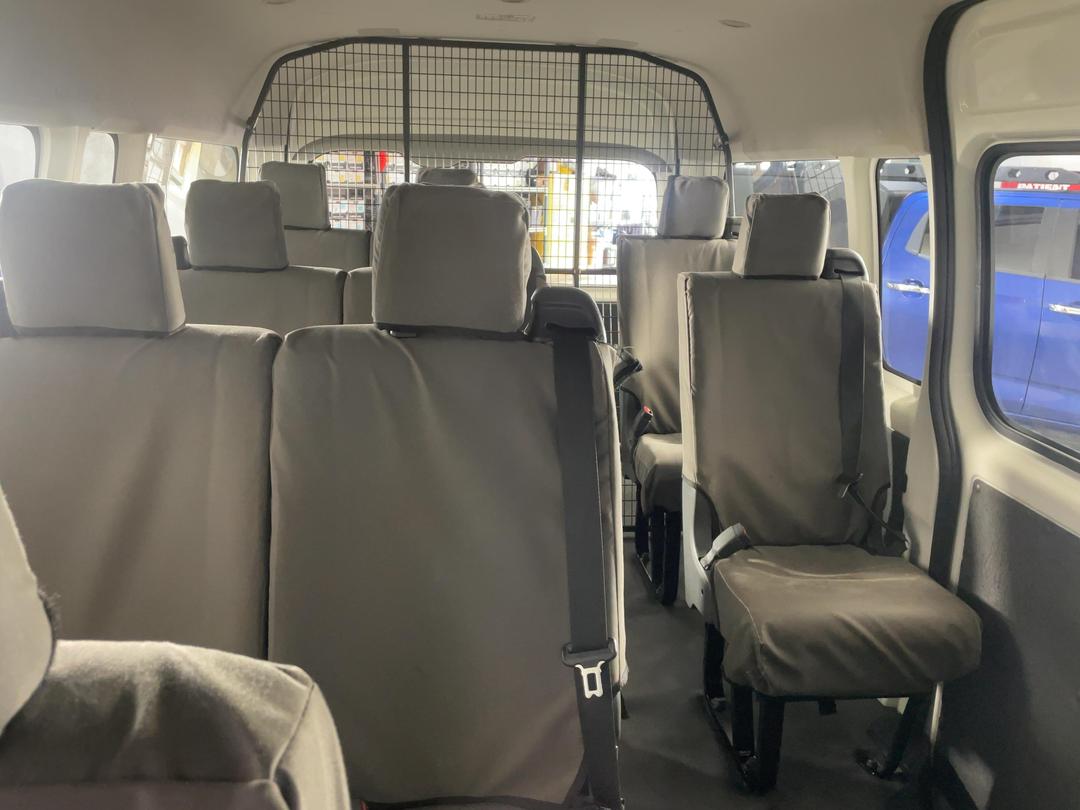 Photo '19' of Toyota Hiace