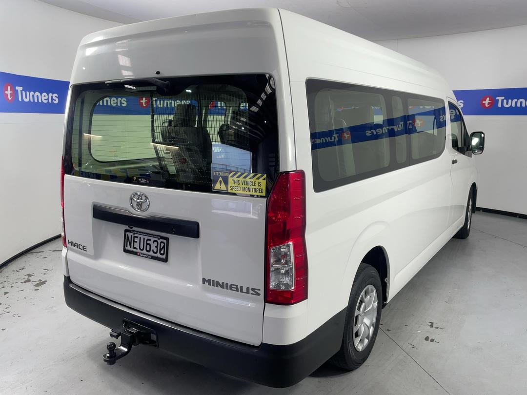 Photo '7' of Toyota Hiace