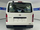 Thumbnail '6' of Toyota Hiace