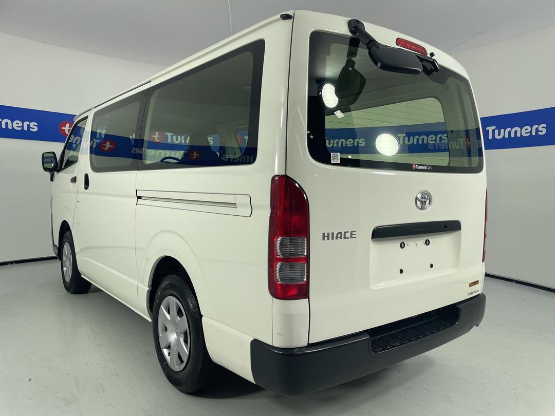 Photo '5' of Toyota Hiace