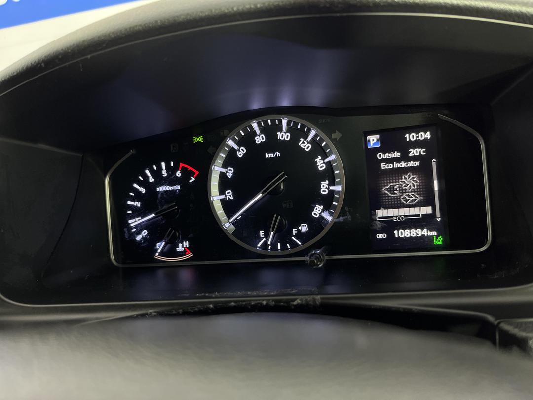 Photo '20' of Toyota Hiace